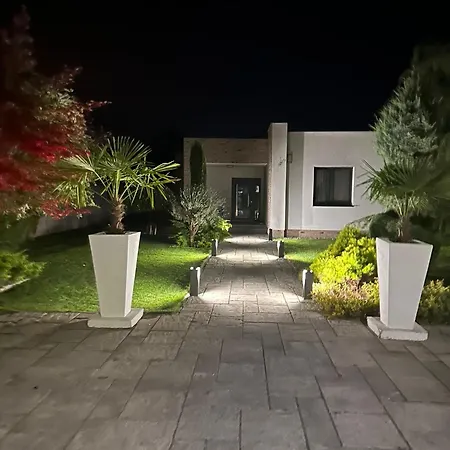 Kulacs Villa *