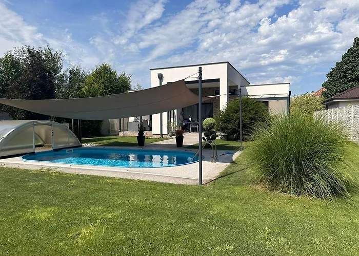 Kulacs Villa Veľký Meder