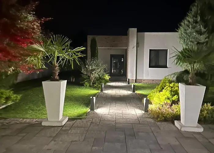 Kulacs Villa *